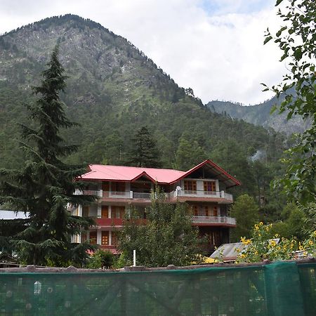 White House Kasol Exterior photo