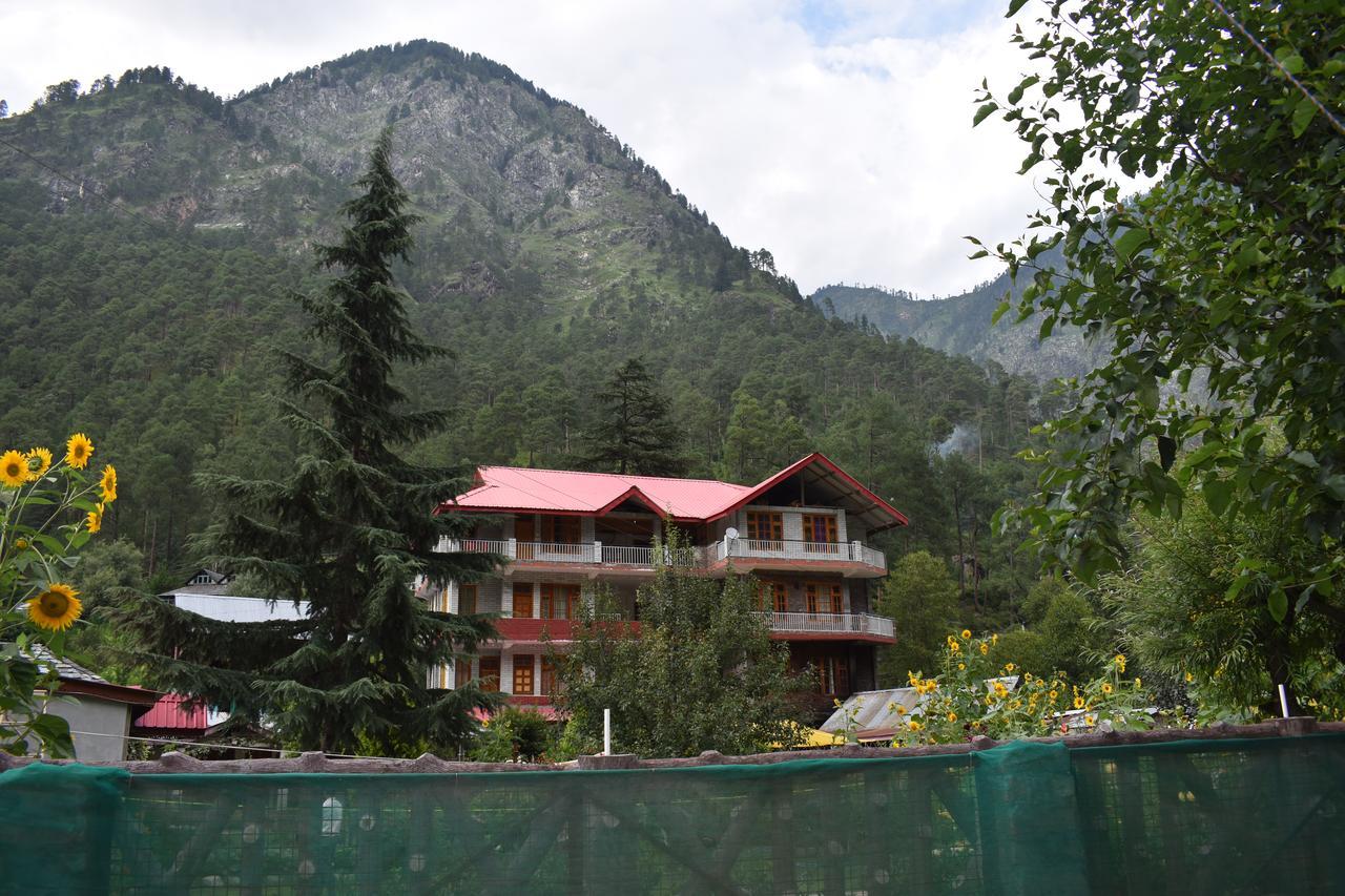 White House Kasol Exterior photo